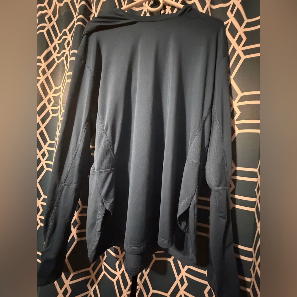 Women Realtree Long Sleeve Shirt With Hoodie